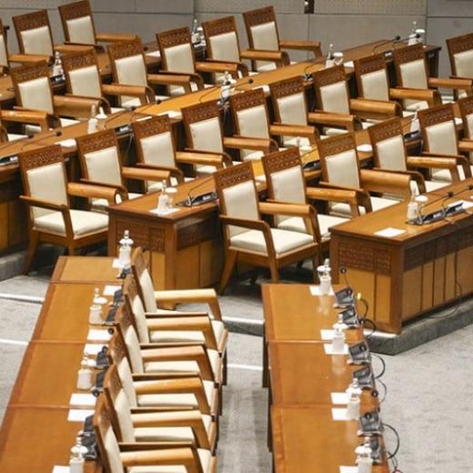 Wakil Rakyat di Indonesia Tahun 2024 pakai AI saja?